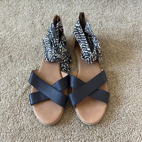 UGG Indina Cork Tie Ankle Sandals Size 9.5 - Picture 1 of 10
